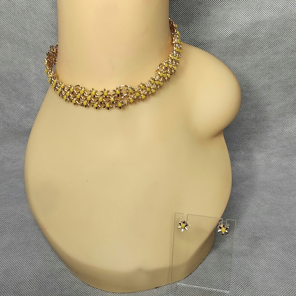 True Gold choker With Delicate Yellow Flowers & Matching Earrings